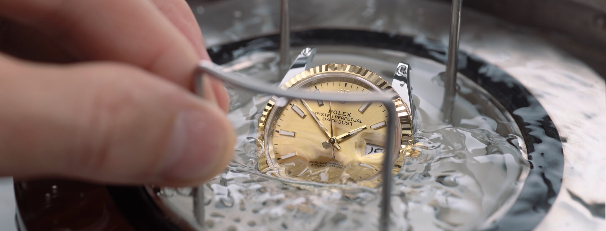 rolex servicing procedure - Chronolink